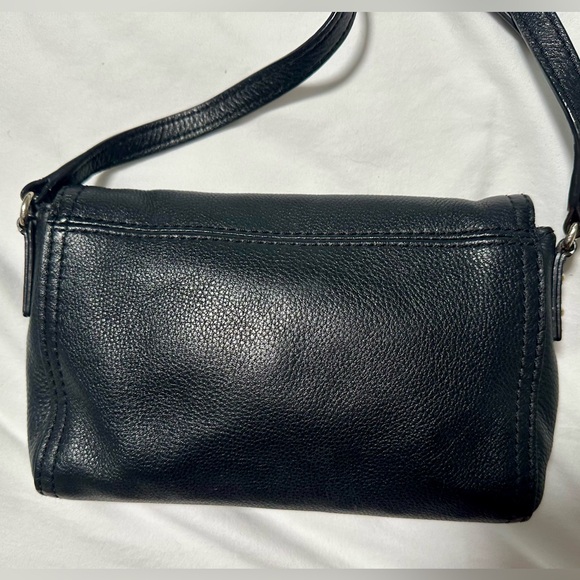 kate spade Cobble Hill Mini Carson Crossbody bag in Black - Picture 5 of 9